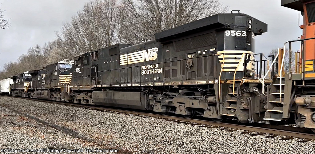 NS 9563